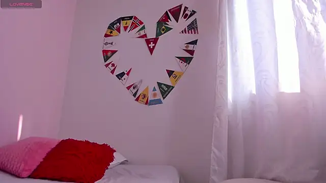 Ameliacooley online show from 06/11/26, 12:36