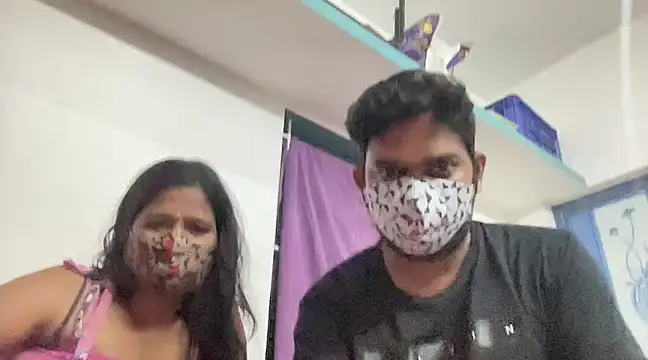 Snapshot of Tamil_india_couples_ chatting on 03/22/25, 04:47 Tamil india couples online show from 03/22/25, 04:47