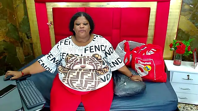 Exoticbigmandy online show from 01/05/25, 01:24