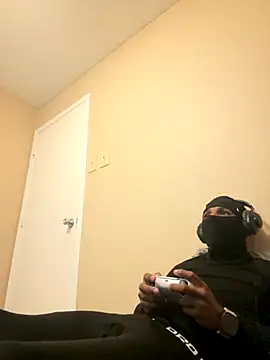 Snapshot of El_matatan_XD123 chatting on 11/30/25, 05:11 El matatan XD123 online show from 11/30/25, 05:11