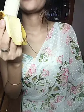 Snapshot of Isha_Sax chatting on 11/07/25, 06:41 Isha Sax online show from 11/07/25, 06:41