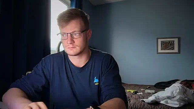 Snapshot of lustylyndon chatting on 06/01/26, 04:31 lustylyndon online show from 06/01/26, 04:31