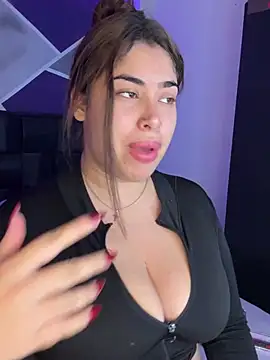 jazminslut online show from 05/17/26, 03:37
