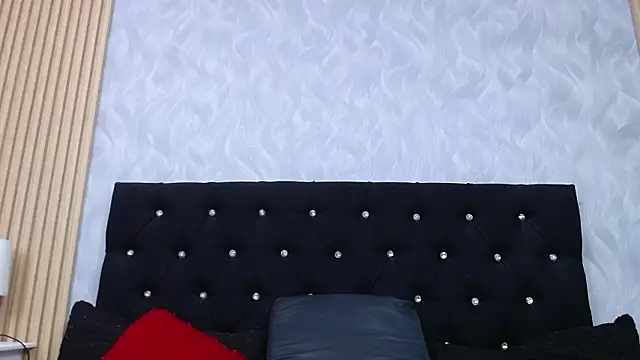 Snapshot of xandrinakarzon chatting on 03/11/26, 01:50 xandrinakarzon online show from 03/11/26, 01:50