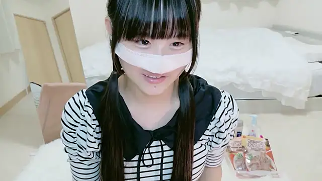 im hina online show from 09/28/25, 06:13