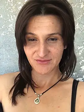 Snapshot of NikaSwan2831 chatting on 09/25/25, 10:52 NikaSwan2831 online show from 09/25/25, 10:52