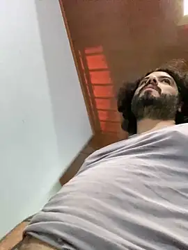 Snapshot of uto857 chatting on 09/11/25, 03:56 uto857 online show from 09/11/25, 03:56