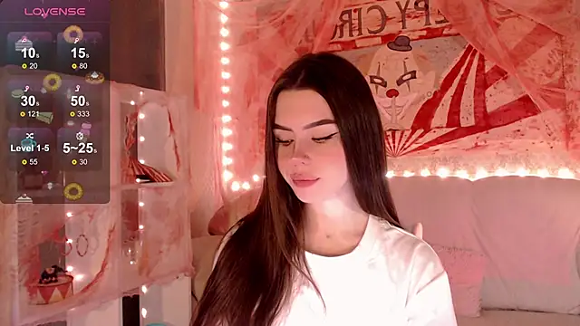 Snapshot of HolyMiax chatting on 11/03/25, 03:52 HolyMiax online show from 11/03/25, 03:52