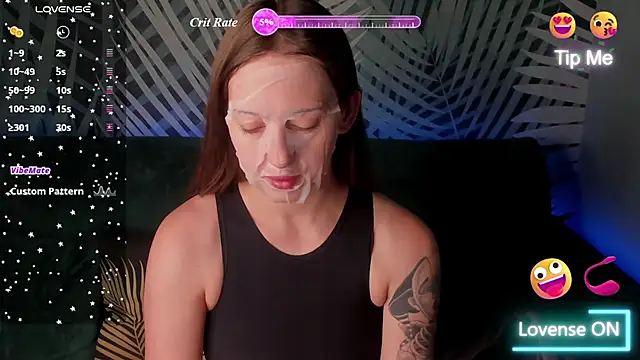 ChristyCrayme online show from 07/09/26, 10:03