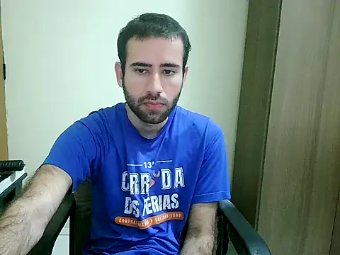 Snapshot of fthrfthr chatting on 10/31/25, 03:07 fthrfthr online show from 10/31/25, 03:07