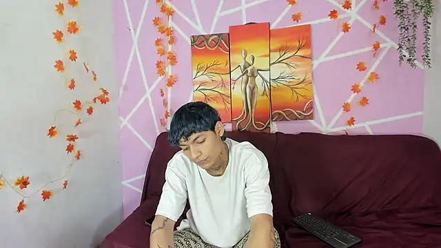 Snapshot of Bastian_boyshot77 chatting on 09/18/25, 02:19 Bastian boyshot77 online show from 09/18/25, 02:19