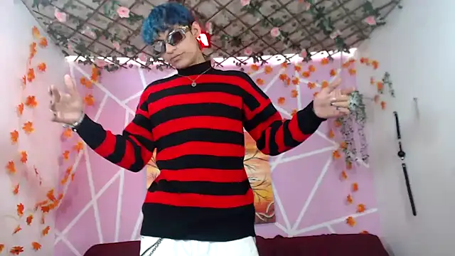 Snapshot of Bastian_boyshot77 chatting on 10/02/25, 07:54 Bastian boyshot77 online show from 10/02/25, 07:54