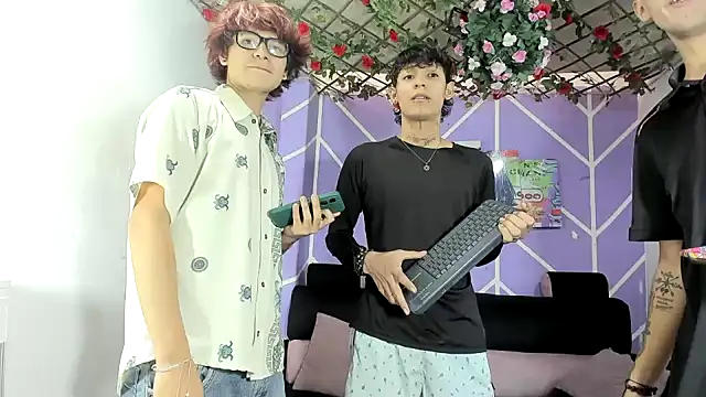 Bastian boyshot77 online show from 06/12/26, 07:35