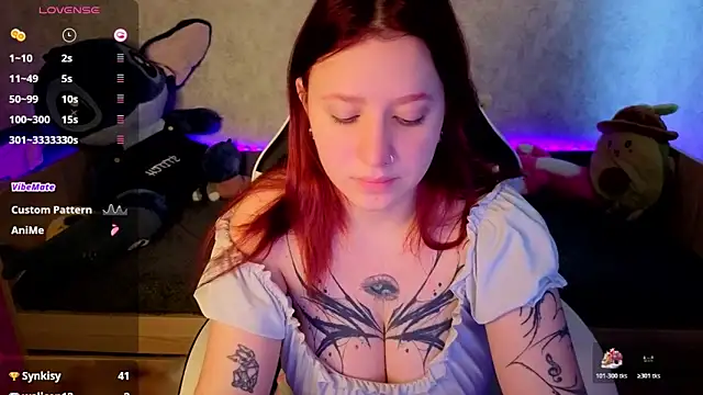 Snapshot of Mini_Lady1 chatting on 11/15/25, 07:38 Mini Lady1 online show from 11/15/25, 07:38