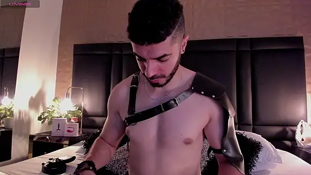 Snapshot of AxelThompson_ chatting on 11/01/25, 11:34 AxelThompson online show from 11/01/25, 11:34