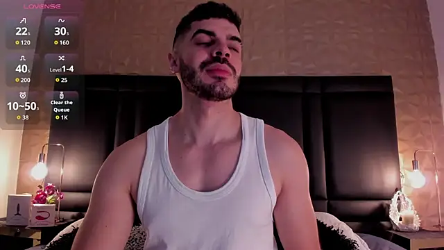 Snapshot of AxelThompson_ chatting on 11/09/25, 11:41 AxelThompson online show from 11/09/25, 11:41