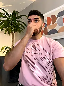 Snapshot of AxelThompson_ chatting on 12/01/25, 12:21 AxelThompson online show from 12/01/25, 12:21