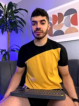 Snapshot of AxelThompson_ chatting on 12/02/25, 11:15 AxelThompson online show from 12/02/25, 11:15