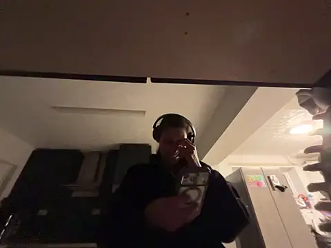 DarkAngelz1 online show from 05/18/26, 11:32