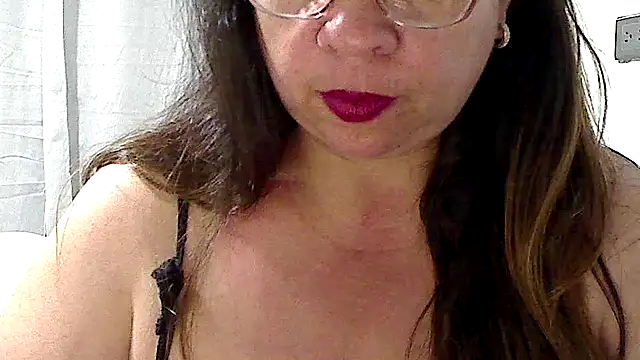 luciana69hot online show from 11/06/25, 11:37