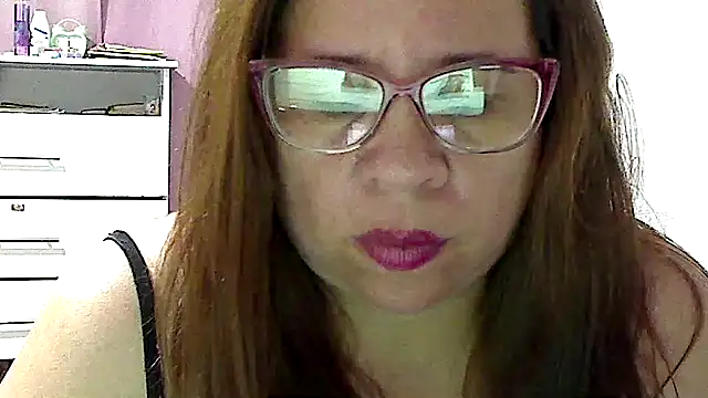 Snapshot of luciana69hot chatting on 03/11/26, 01:22 luciana69hot online show from 03/11/26, 01:22