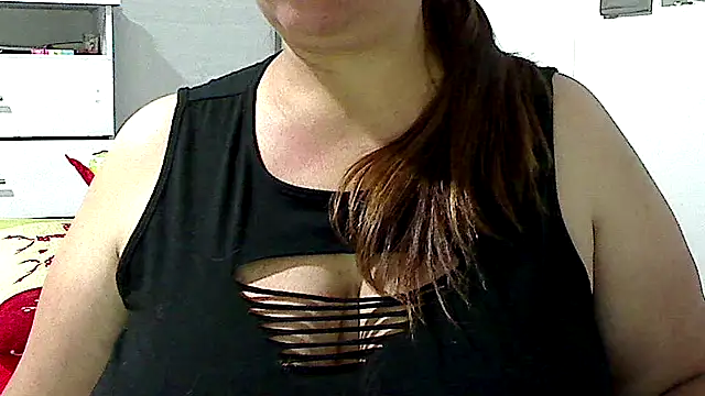 Snapshot of luciana69hot chatting on 03/11/26, 11:55 luciana69hot online show from 03/11/26, 11:55