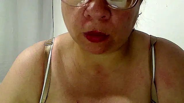 luciana69hot online show from 07/12/26, 04:42