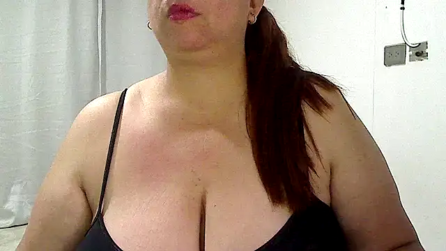 luciana69hot online show from 07/29/26, 02:15