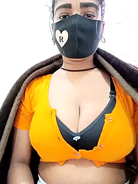 Snapshot of Nodi- chatting on 12/16/25, 07:02 Nodi- online show from 12/16/25, 07:02