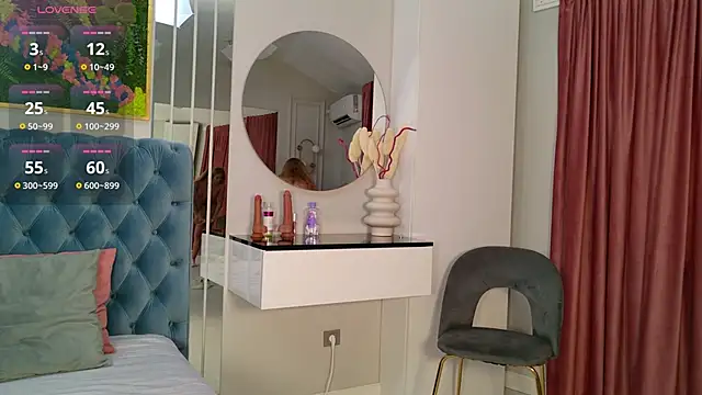 SiennaPierce online show from 06/04/26, 11:27