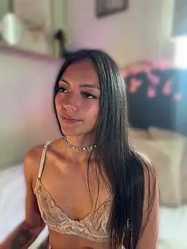 im-isabella online show from 06/07/26, 04:22