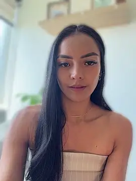 im-isabella online show from 06/11/26, 05:22