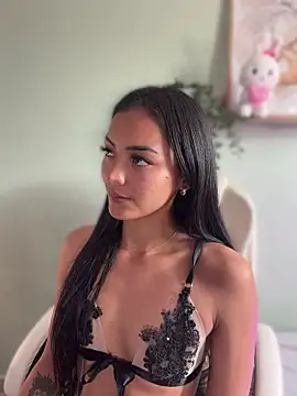 im-isabella online show from 06/13/26, 08:07
