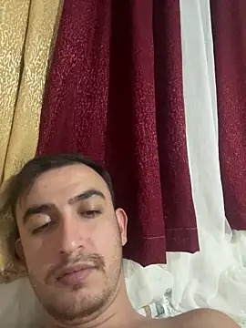 Snapshot of cihan_4141 chatting on 09/19/25, 11:16 cihan 4141 online show from 09/19/25, 11:16