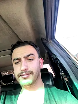 Snapshot of cihan_4141 chatting on 11/01/25, 11:34 cihan 4141 online show from 11/01/25, 11:34