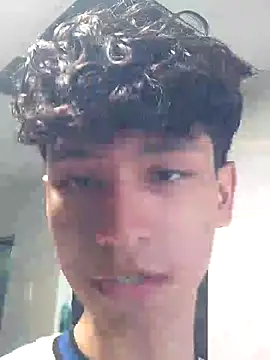 Snapshot of Jean200600 chatting on 09/12/25, 08:20 Jean200600 online show from 09/12/25, 08:20