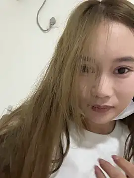 Snapshot of uulove521 chatting on 11/03/25, 04:08 uulove521 online show from 11/03/25, 04:08