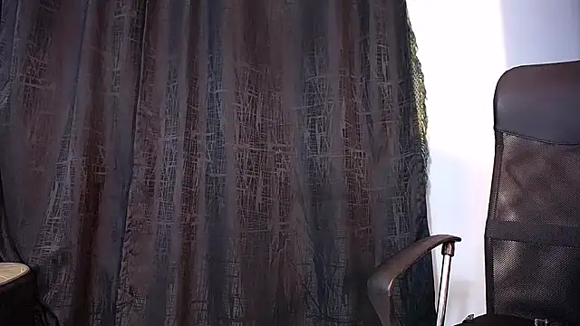 Snapshot of Joan_silva chatting on 11/01/25, 08:38 Joan silva online show from 11/01/25, 08:38