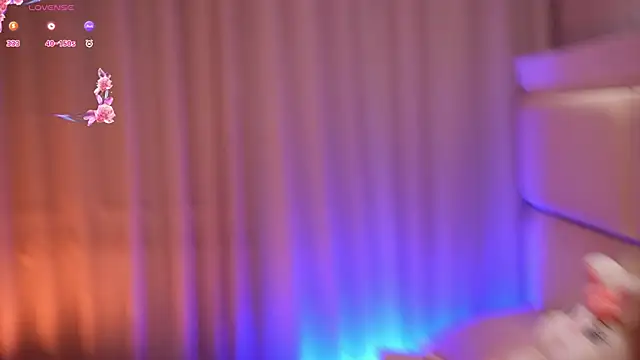 Snapshot of LiaGotti chatting on 11/10/25, 09:14 LiaGotti online show from 11/10/25, 09:14