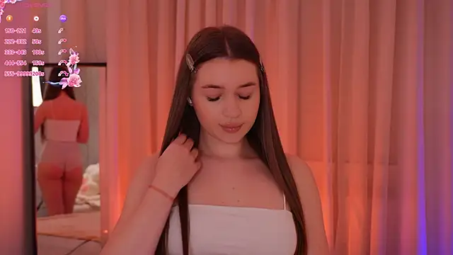 Snapshot of LiaGotti chatting on 11/13/25, 09:25 LiaGotti online show from 11/13/25, 09:25