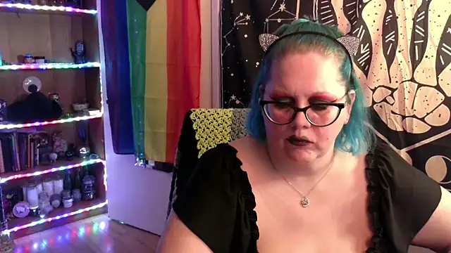 Kinky Witch online show from 11/19/25, 03:50