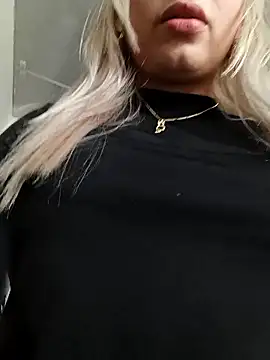 Belinda-Naughty online show from 10/18/25, 01:23