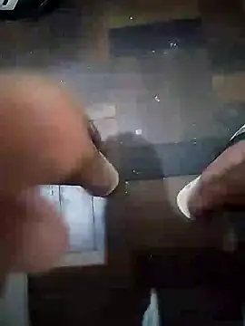 Snapshot of GuilhermeYuree chatting on 09/22/25, 02:46 GuilhermeYuree online show from 09/22/25, 02:46