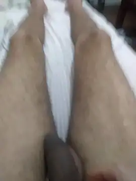 Snapshot of GuilhermeYuree chatting on 09/24/25, 07:12 GuilhermeYuree online show from 09/24/25, 07:12