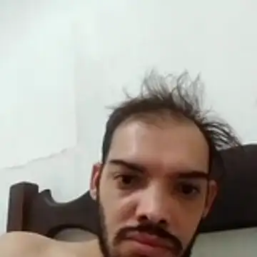 GuilhermeYuree online show from 05/11/26, 09:15
