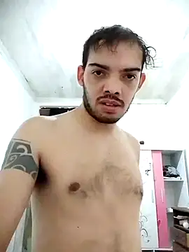GuilhermeYuree online show from 06/05/26, 11:43