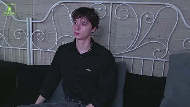 Snapshot of AnthonyHall chatting on 11/09/25, 04:55 AnthonyHall online show from 11/09/25, 04:55