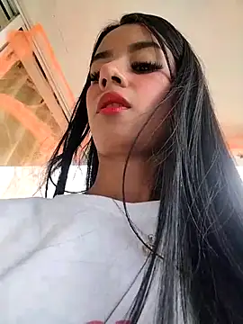 Snapshot of Juliana_Xander chatting on 10/29/25, 04:42 Juliana Xander online show from 10/29/25, 04:42