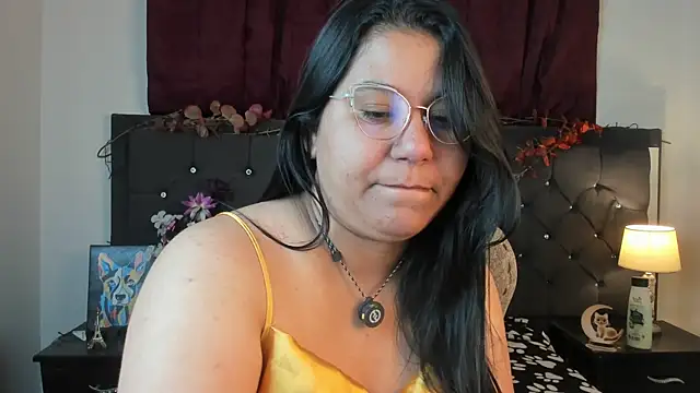 sofia sorceress5 online show from 10/22/25, 12:22