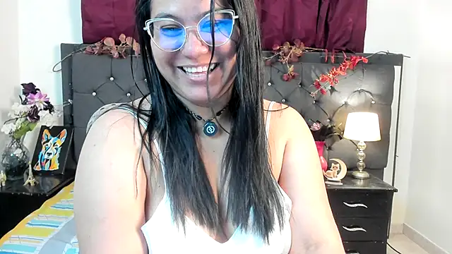 sofia sorceress5 online show from 11/13/25, 11:03